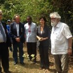 leonardo-boff-charla-carta-de-la-tierra-sembra-arbol